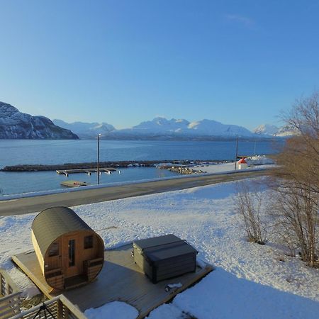 Alpan Apartments, Lyngenfjord Olderdalen エクステリア 写真