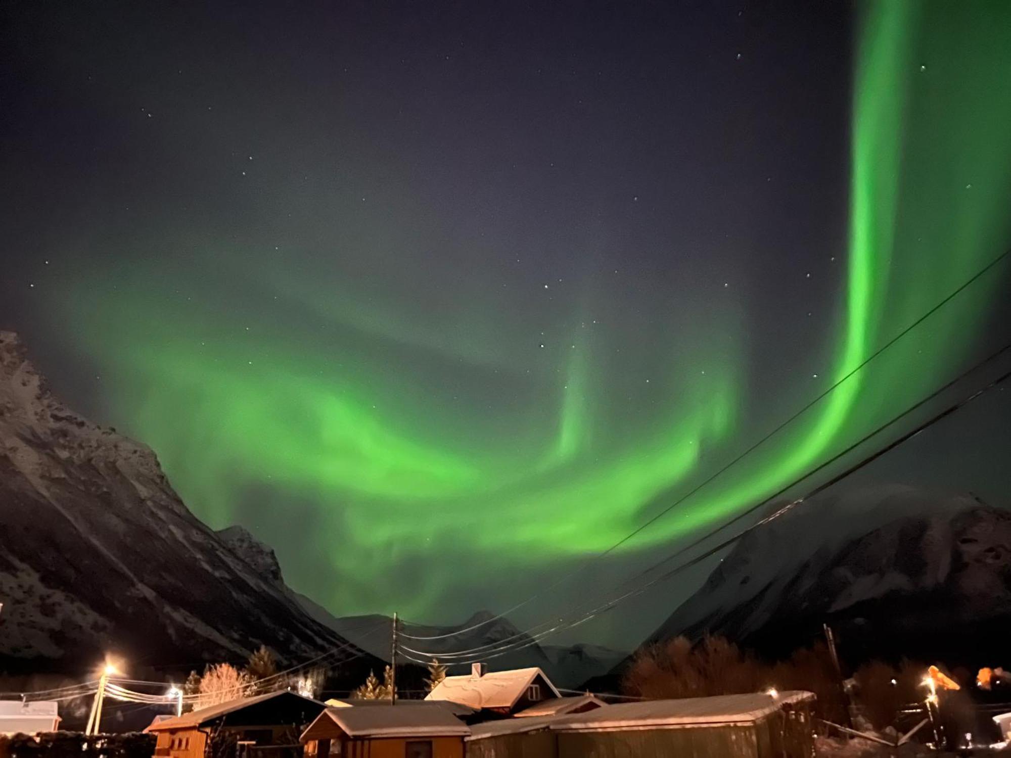 Alpan Apartments, Lyngenfjord Olderdalen エクステリア 写真